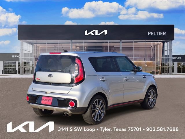Used 2018 Kia Soul ! FWD image 6