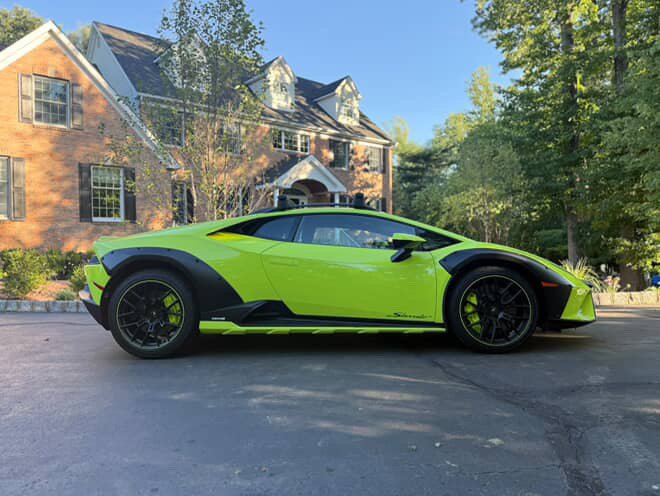 Used 2024 Lamborghini Huracan Sterrato AWD/4WD image 3