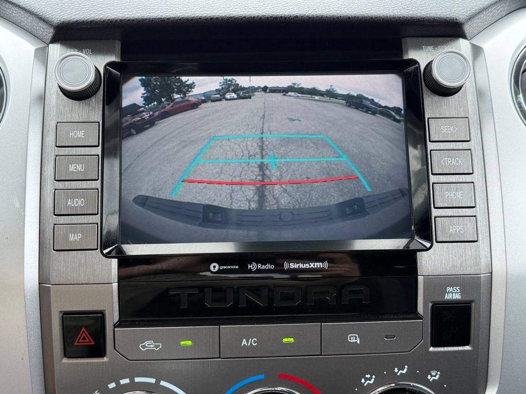 Used 2020 Toyota Tundra SR5 w/ SR5 Upgrade Package AWD/4WD image 27