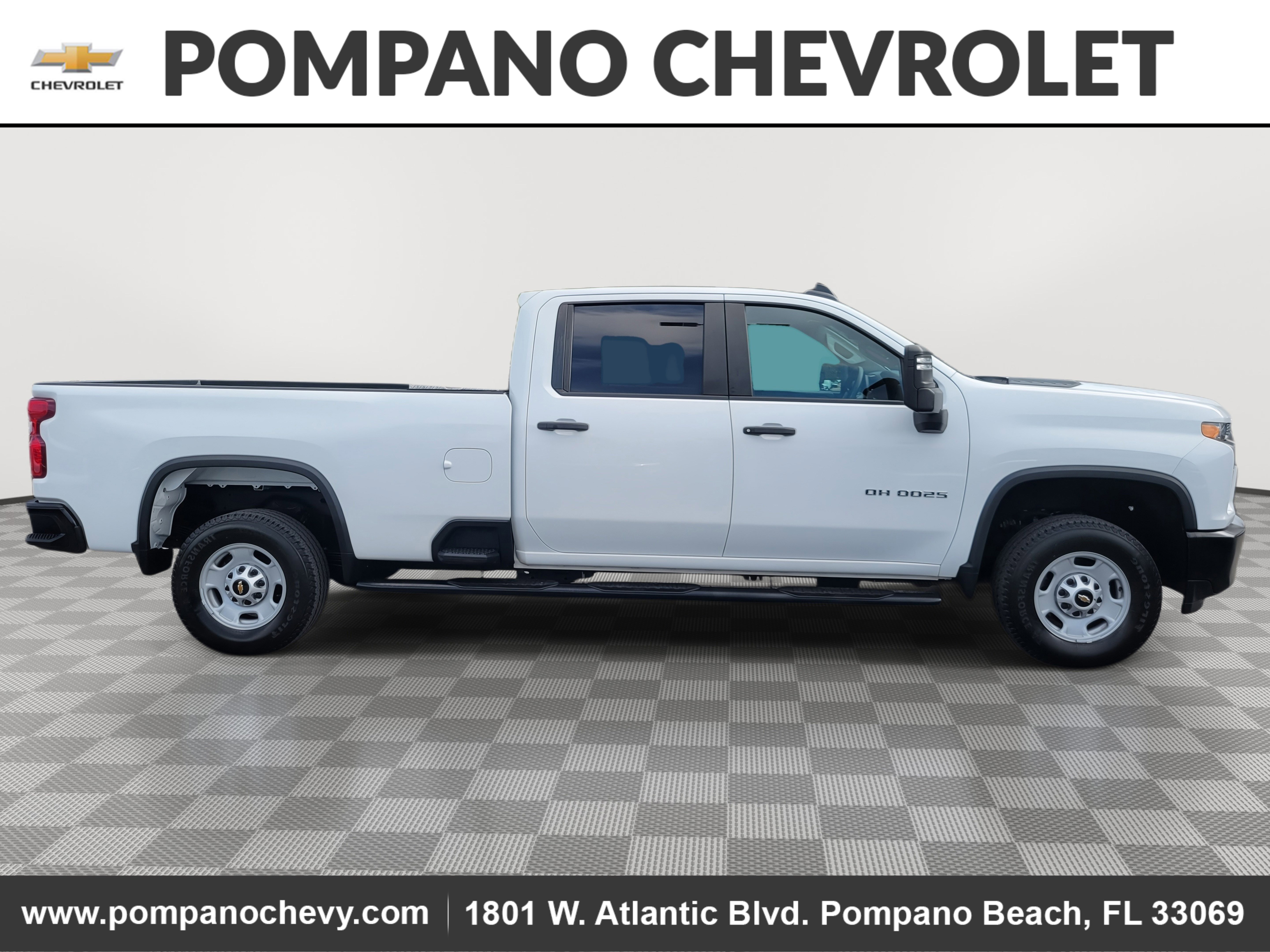 Used 2023 Chevrolet Silverado 2500 W/T w/ WT Convenience Package image 2
