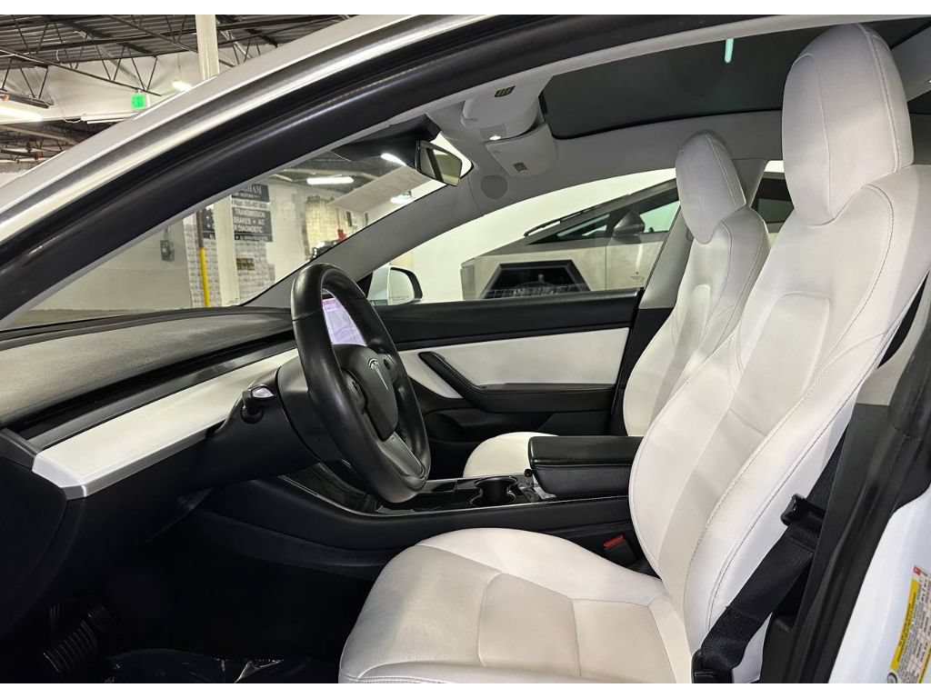 Used 2019 Tesla Model 3 Standard Range Plus RWD image 19