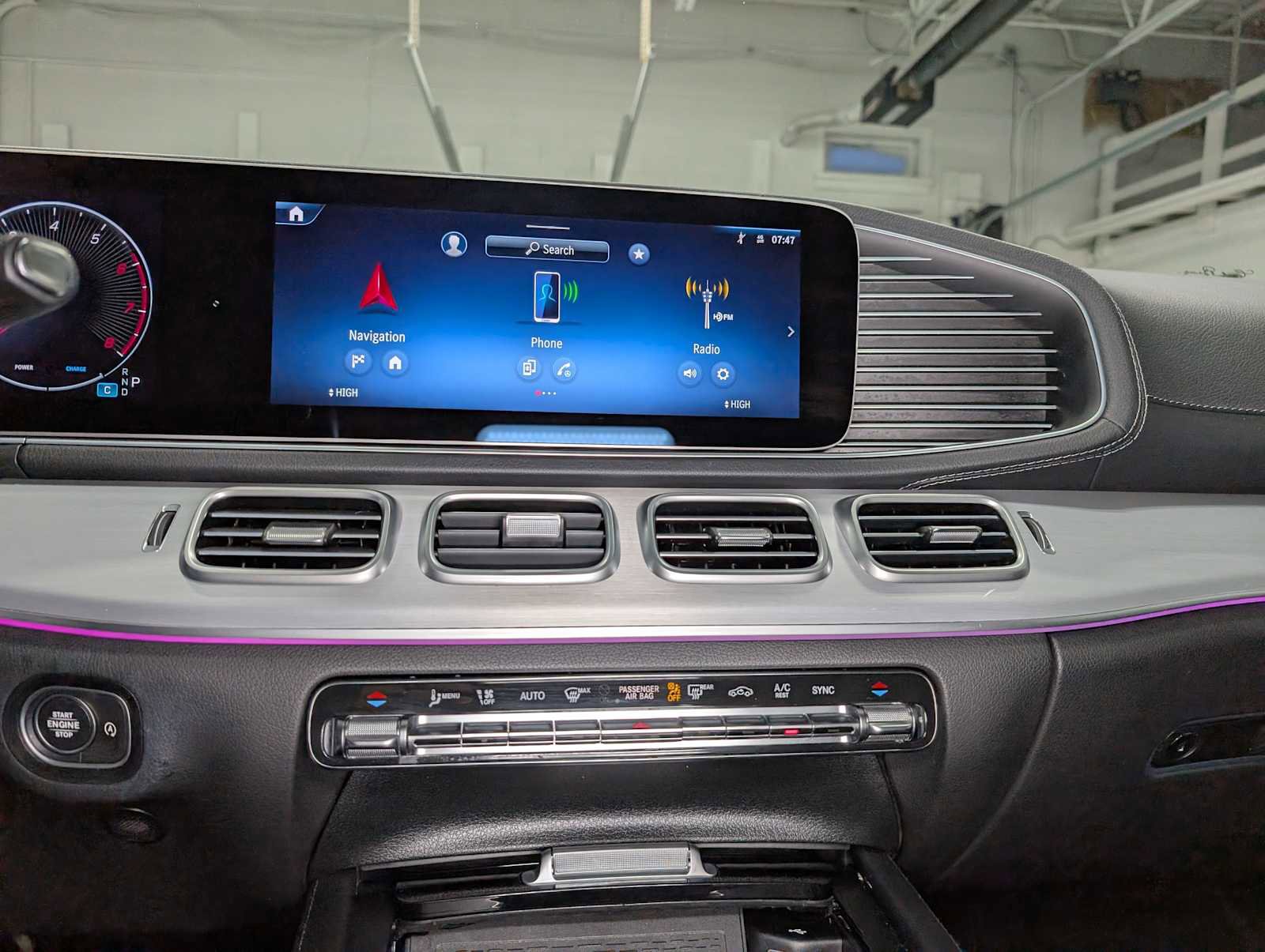 Used 2024 Mercedes-Benz GLS 450 GLS 450 image 31