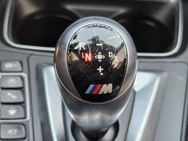 Used 2017 BMW M4 Coupe w/ Competition Package RWD image 22