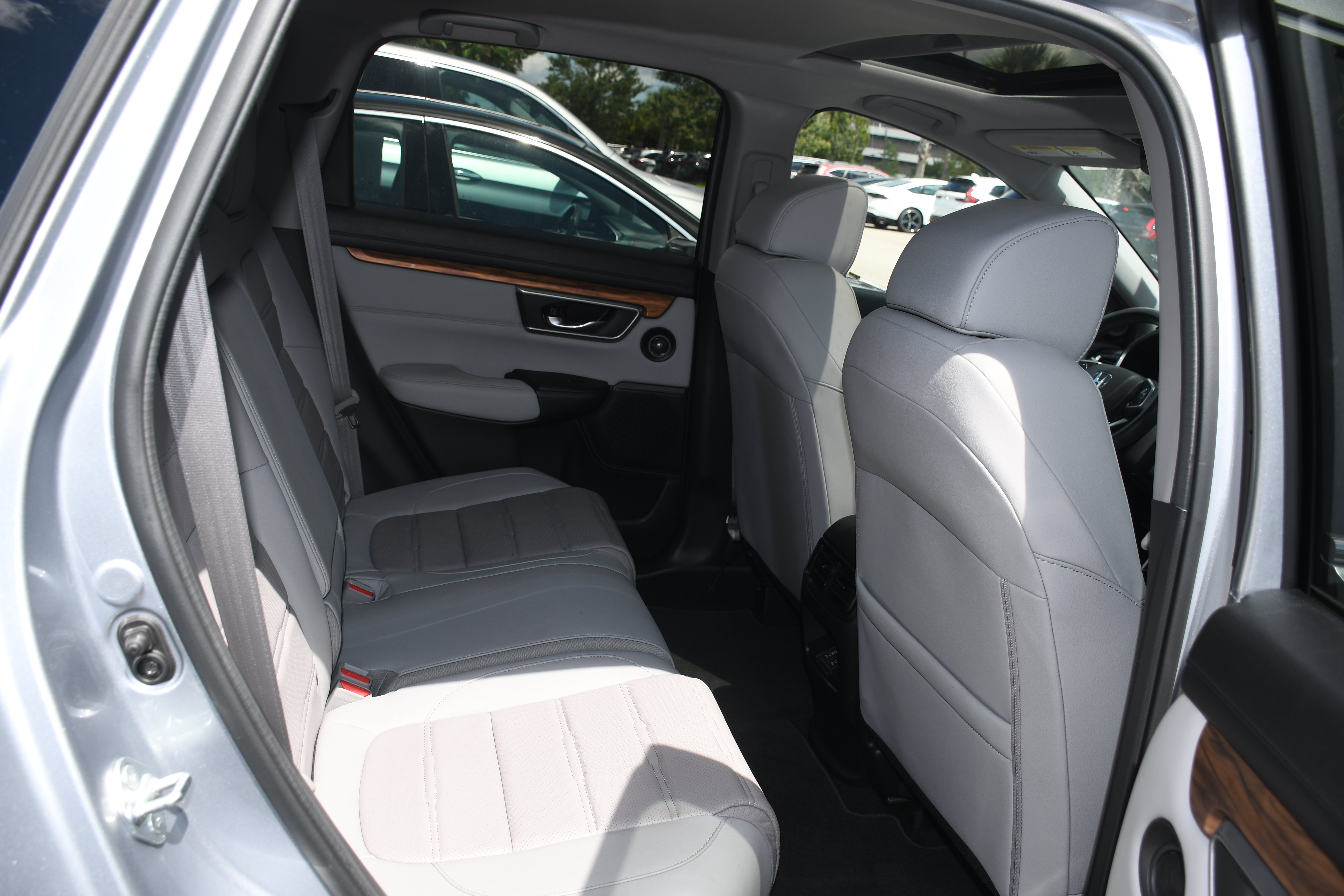 Used 2021 Honda CR-V EX-L image 19