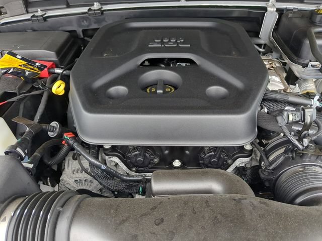 Used 2023 Jeep Wrangler Unlimited Sahara w/ LED Lighting Group AWD/4WD image 20