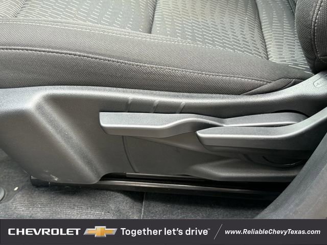 Used 2026 Chevrolet Equinox LT FWD image 29