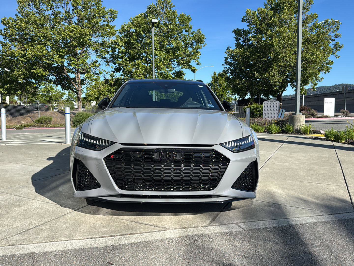 Used 2025 Audi RS 6 performance image 2