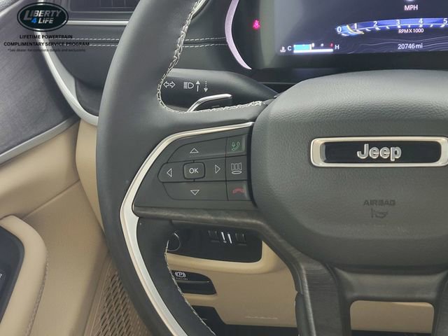 Used 2024 Jeep Grand Cherokee Limited AWD/4WD image 27