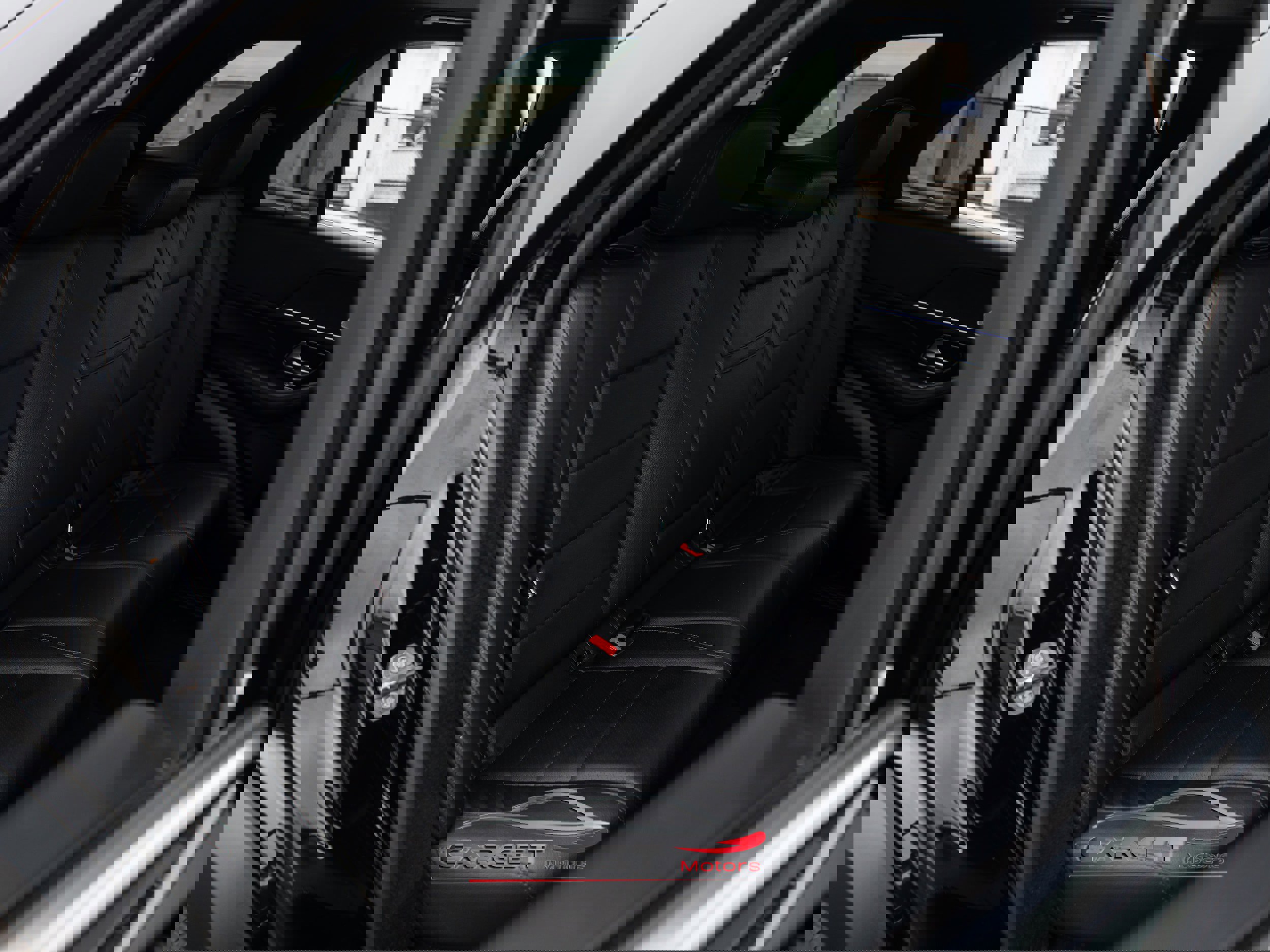 Used 2021 Mercedes-Benz GLE 350 4MATIC w/ Premium Package image 15