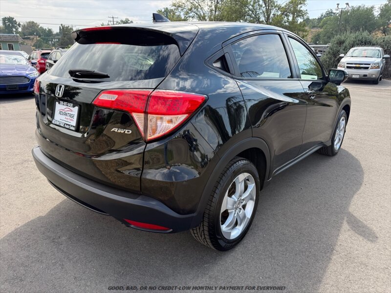 Used 2016 Honda HR-V EX image 7