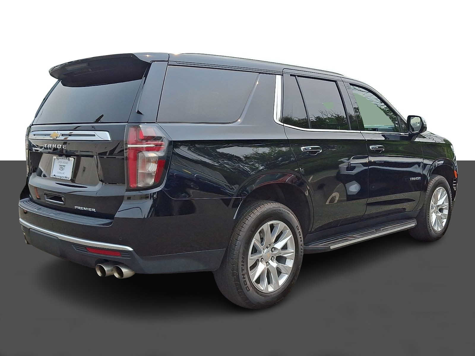 Used 2024 Chevrolet Tahoe Premier AWD/4WD image 6