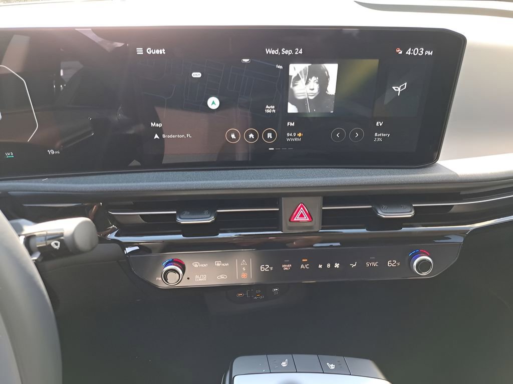 New 2025 Kia EV6 Light image 18