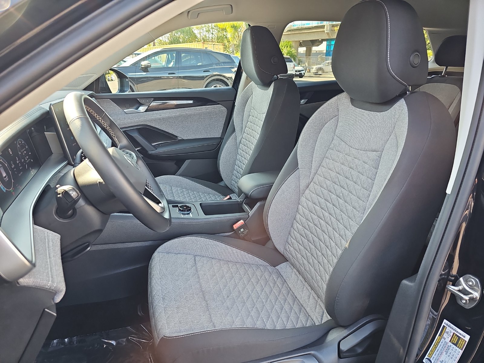 Used 2026 Volkswagen Tiguan S FWD image 14