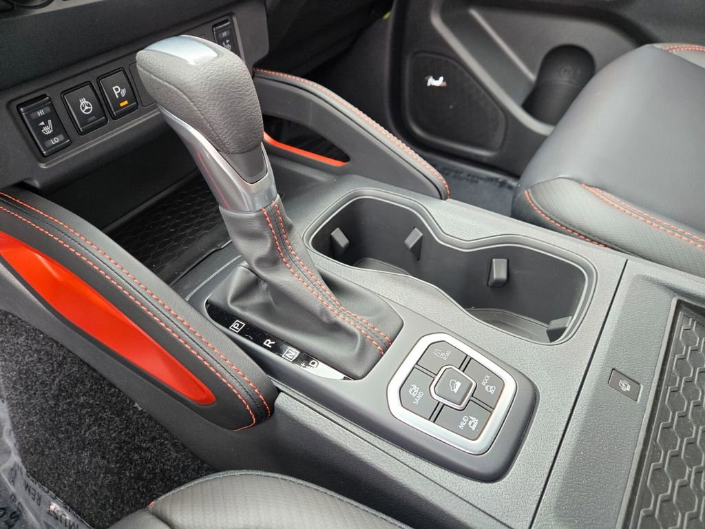 New 2026 Nissan Frontier PRO-4X w/ Pro Premium Package AWD/4WD image 13