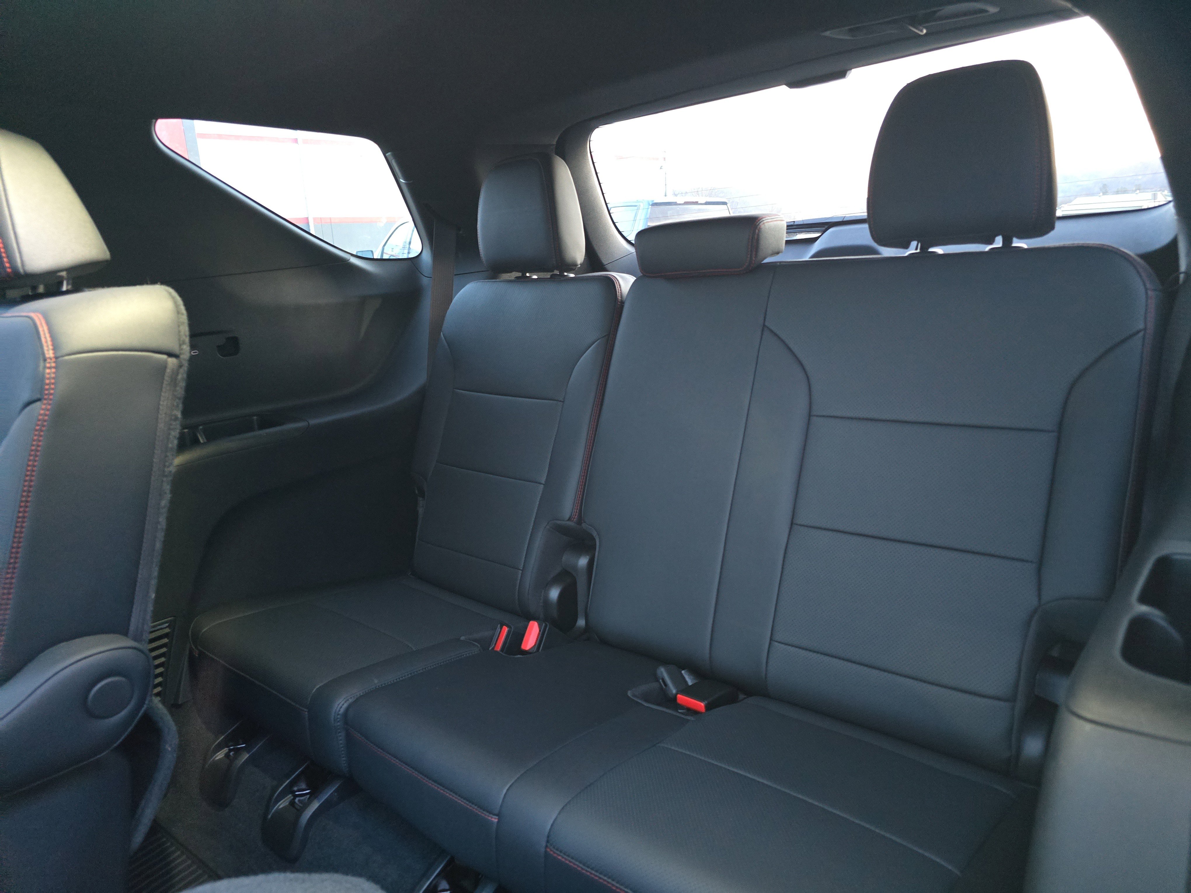 Used 2024 Chevrolet Traverse RS w/ LPO, Floor Liner Package image 15