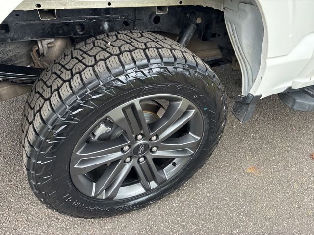 Used 2023 Ford F150 Lariat w/ Equipment Group 502A High image 15
