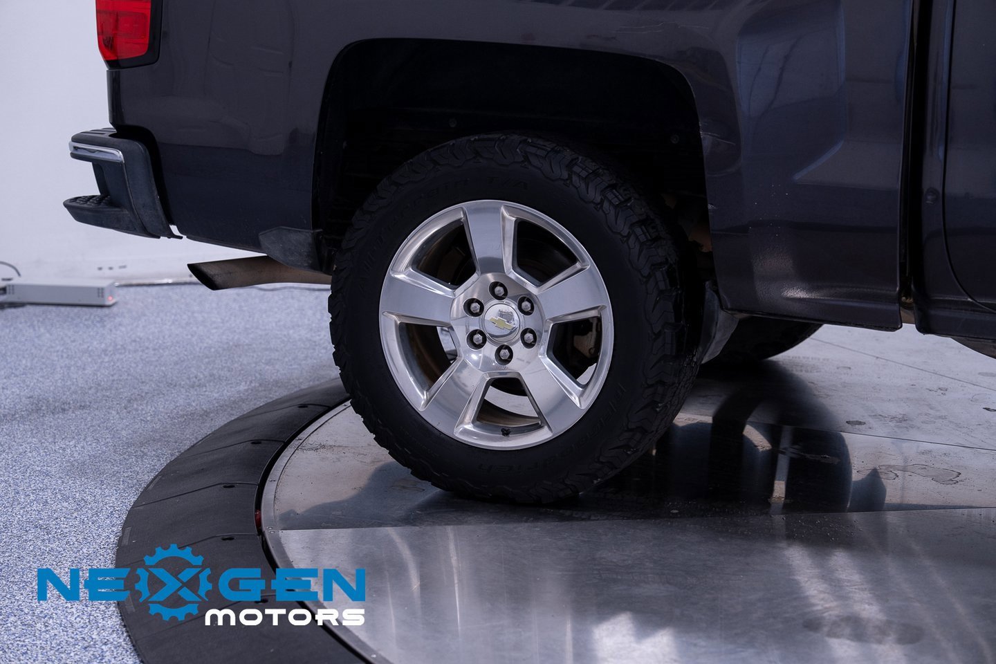 Used 2014 Chevrolet Silverado 1500 LT w/ LT Convenience Package image 48