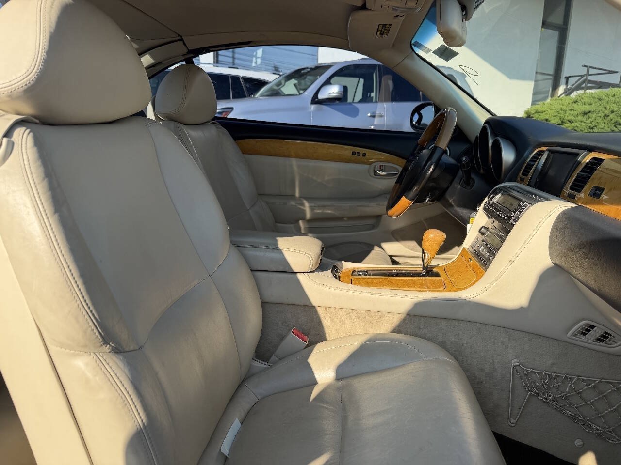 Used 2005 Lexus SC 430 Convertible RWD image 10
