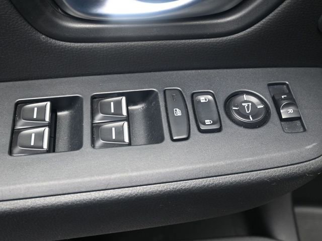 Used 2023 Honda Pilot Touring image 17