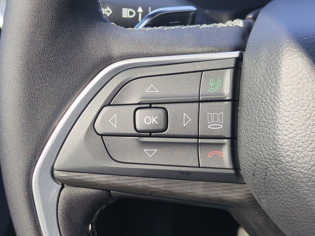 New 2025 Jeep Grand Cherokee Laredo RWD image 26