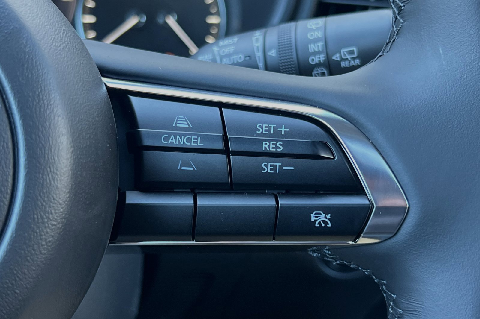 Used 2025 MAZDA CX-30 AWD 2.5 S w/ Preferred Package image 29