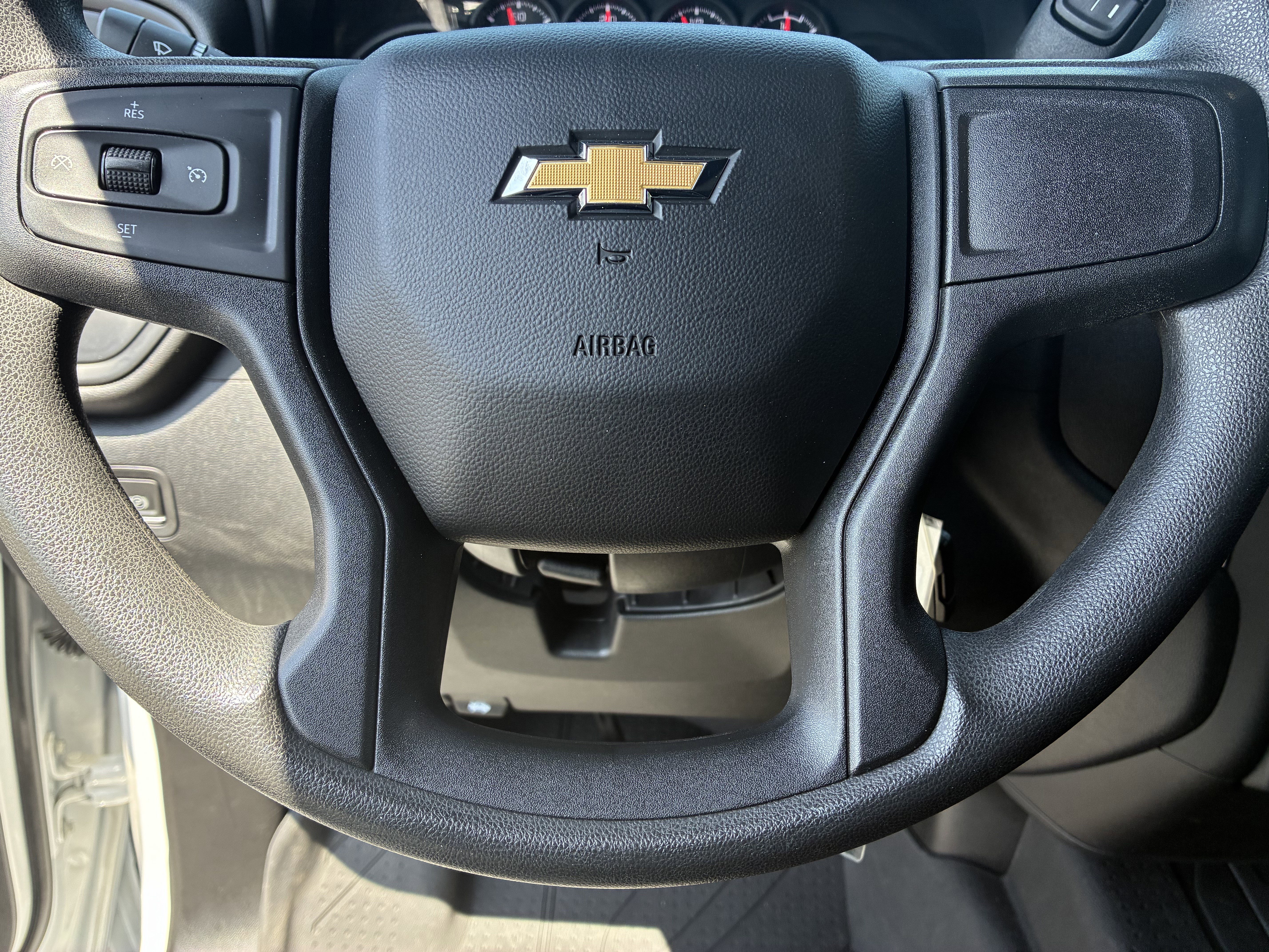 Used 2023 Chevrolet Silverado 2500 Custom AWD/4WD image 27