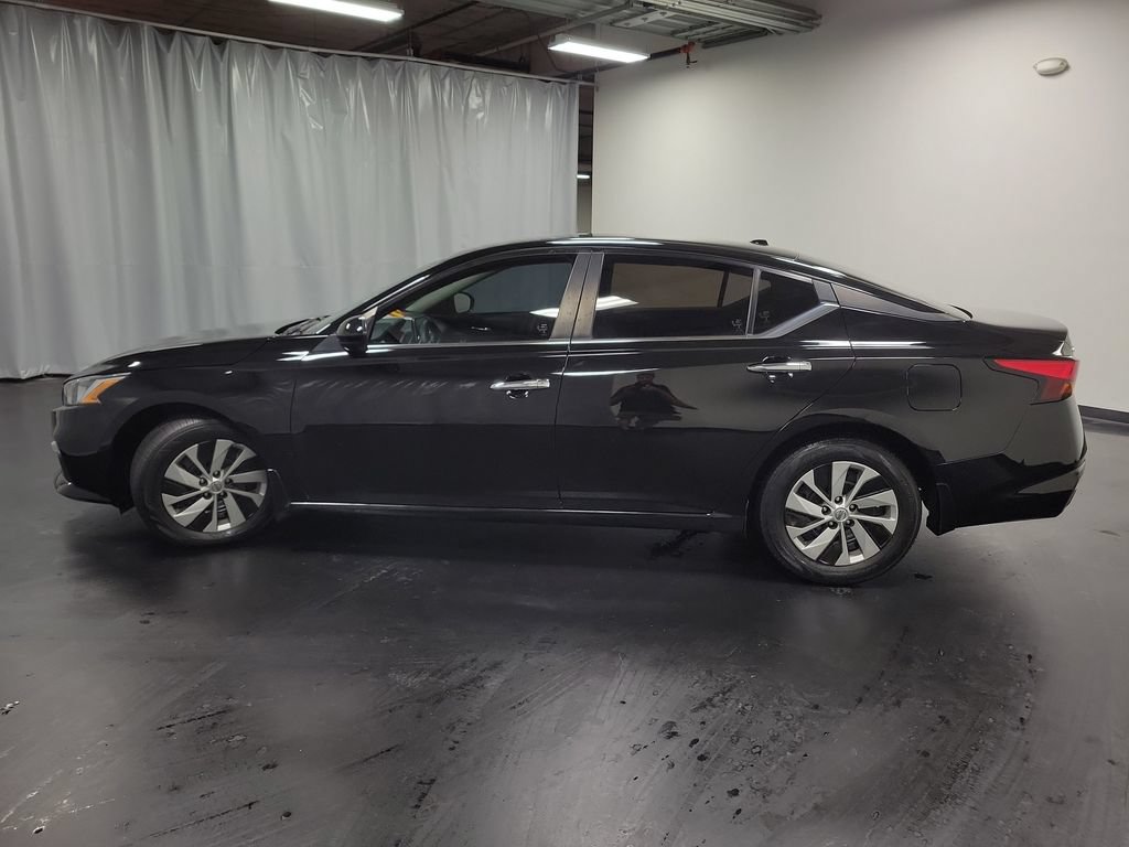 Used 2019 Nissan Altima 2.5 S FWD image 5