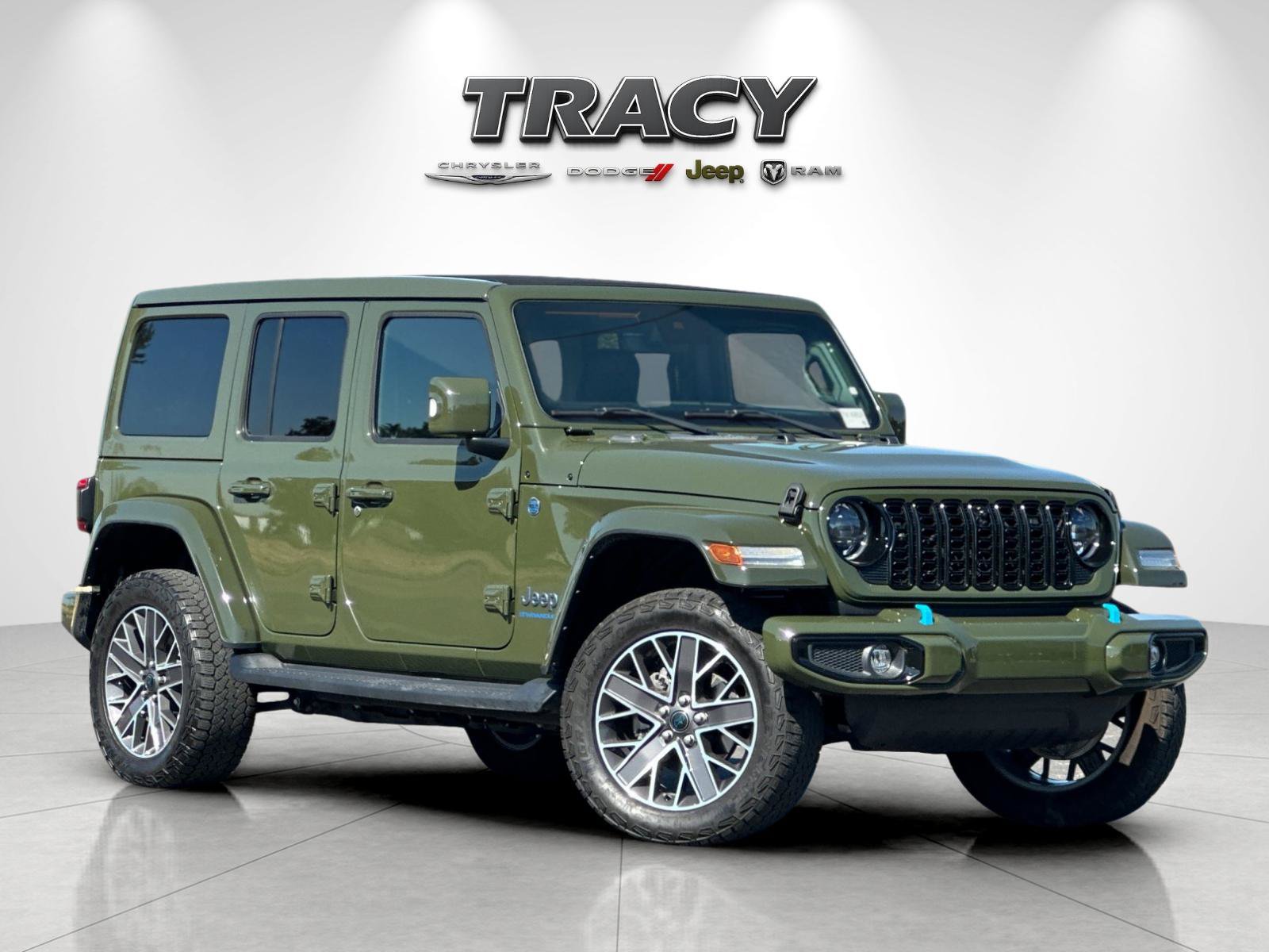 Used 2024 Jeep Wrangler High Altitude AWD/4WD image 2