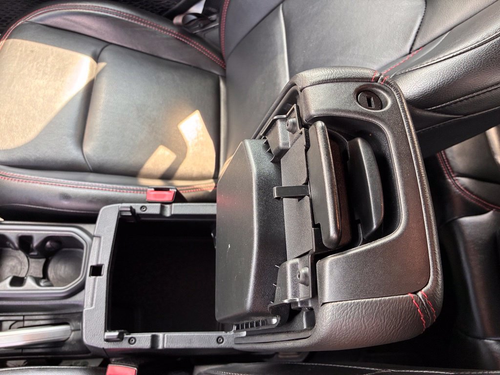 Used 2022 Jeep Wrangler Unlimited Rubicon AWD/4WD image 42