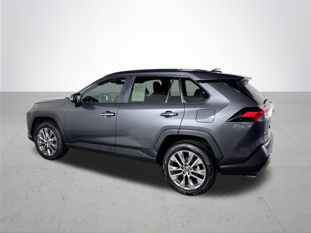 Used 2022 Toyota RAV4 Limited w/ Limited Grade Weather Package image 8