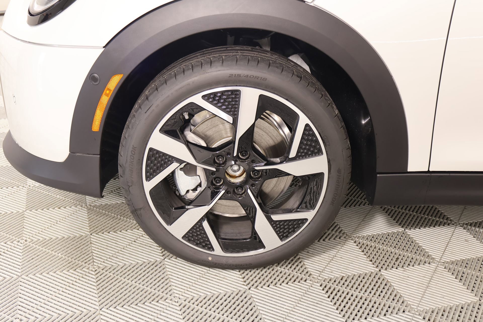 New 2026 MINI Cooper S FWD image 18