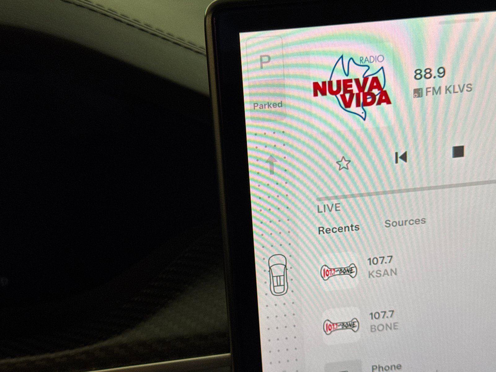 Used 2022 Tesla Model X Plaid image 21