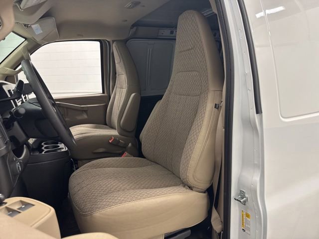 New 2026 Chevrolet Express 3500 Extended w/ Driver Convenience Package RWD image 21