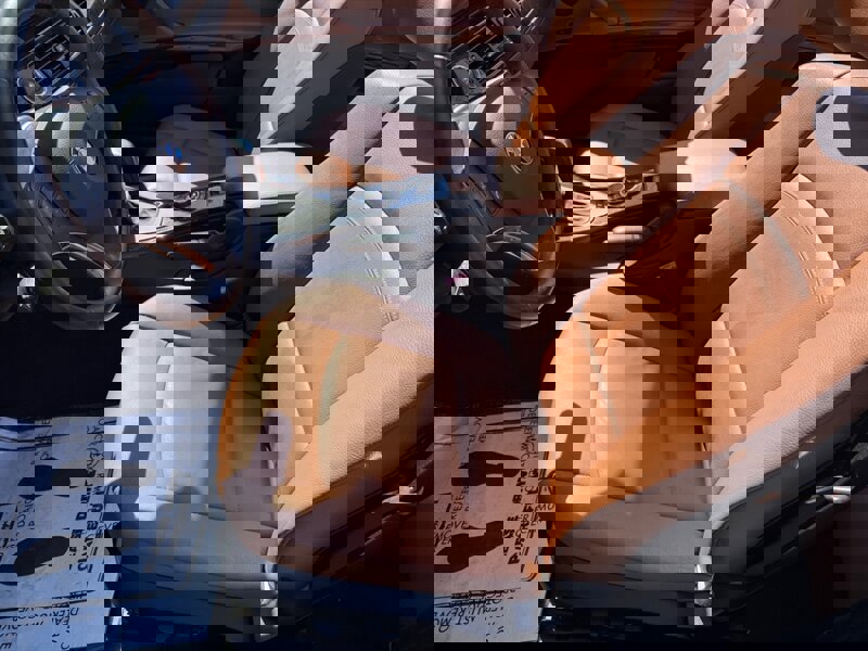 Used 2011 BMW 335i Convertible RWD image 16