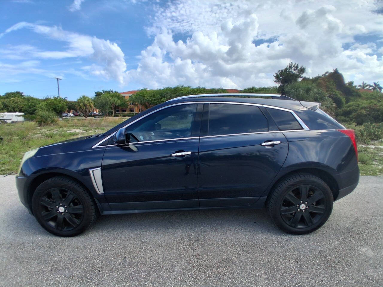 Used 2015 Cadillac SRX Performance w/ Driver Awareness Package FWD image 1