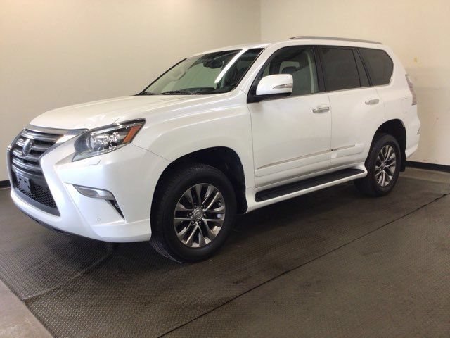 Used 2018 Lexus GX 460 Luxury AWD/4WD image 3