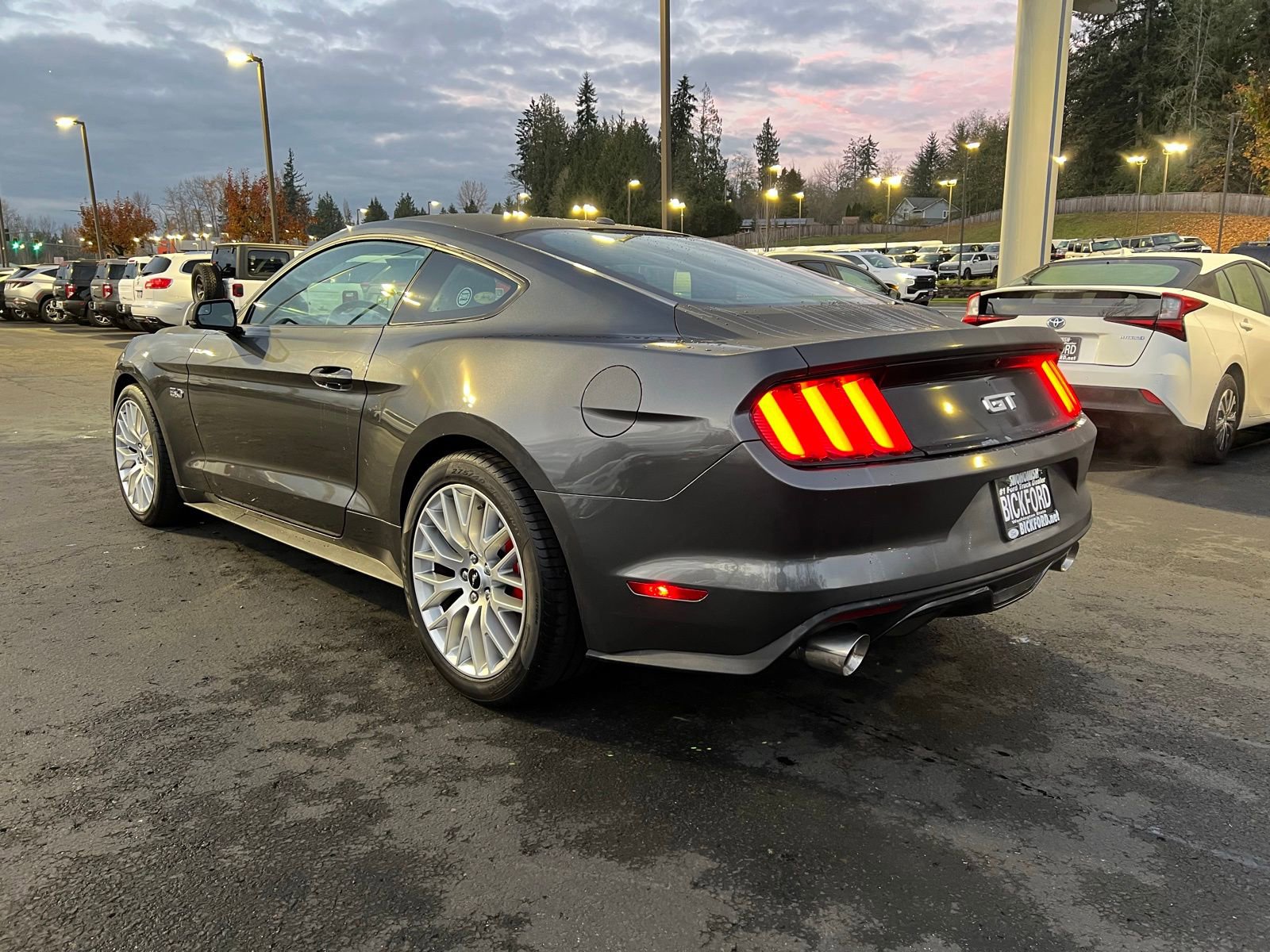 Used 2017 Ford Mustang GT Premium w/ GT Performance Package image 8
