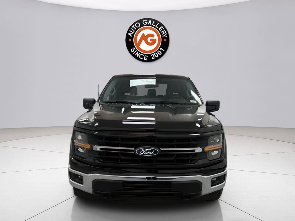 Used 2025 Ford F150 XLT w/ Equipment Group 301A Standard image 3