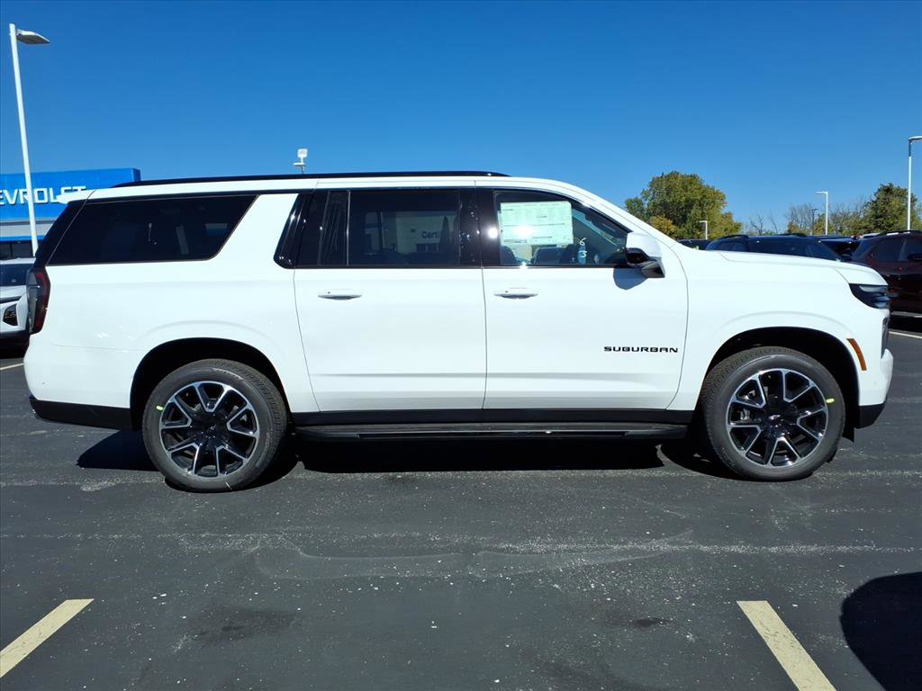 New 2026 Chevrolet Suburban RST w/ RST Capability Package image 19