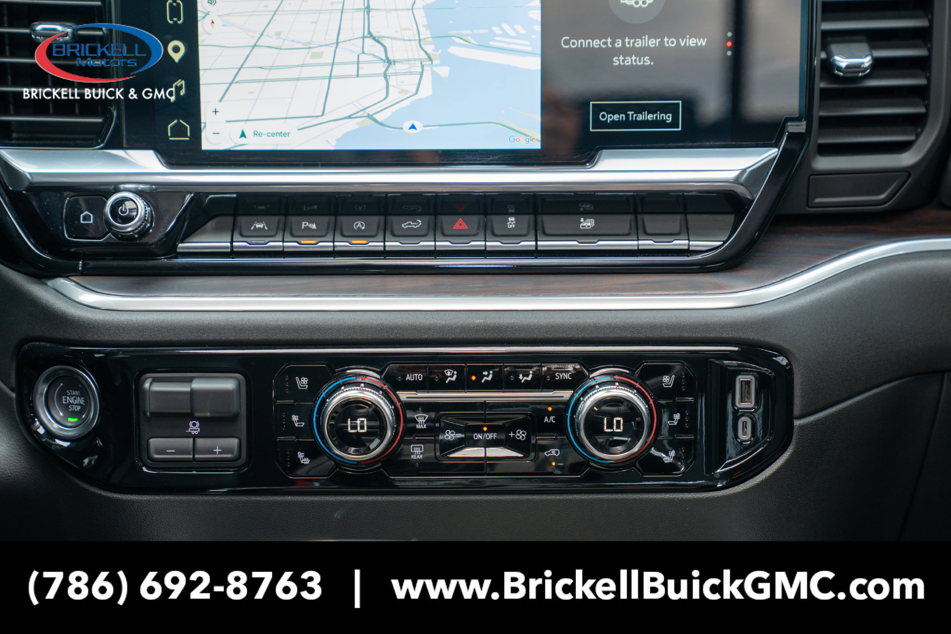 Used 2025 GMC Sierra 1500 SLT w/ SLT Premium Plus Package AWD/4WD image 19