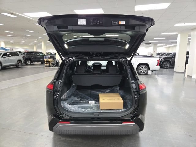 New 2026 Toyota RAV4 XSE AWD/4WD image 15