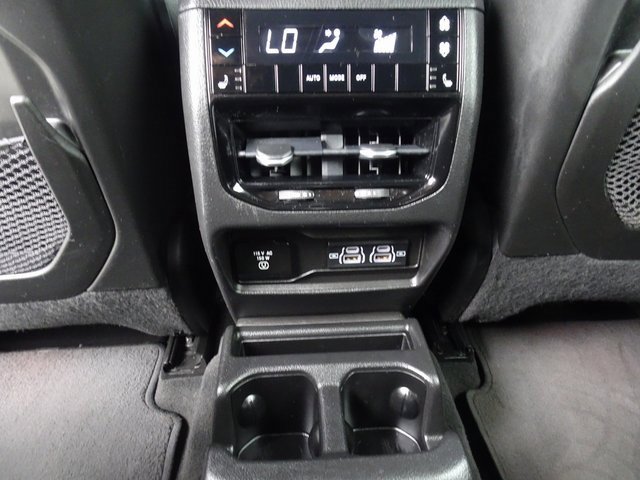 Used 2023 Jeep Grand Cherokee L Overland image 21