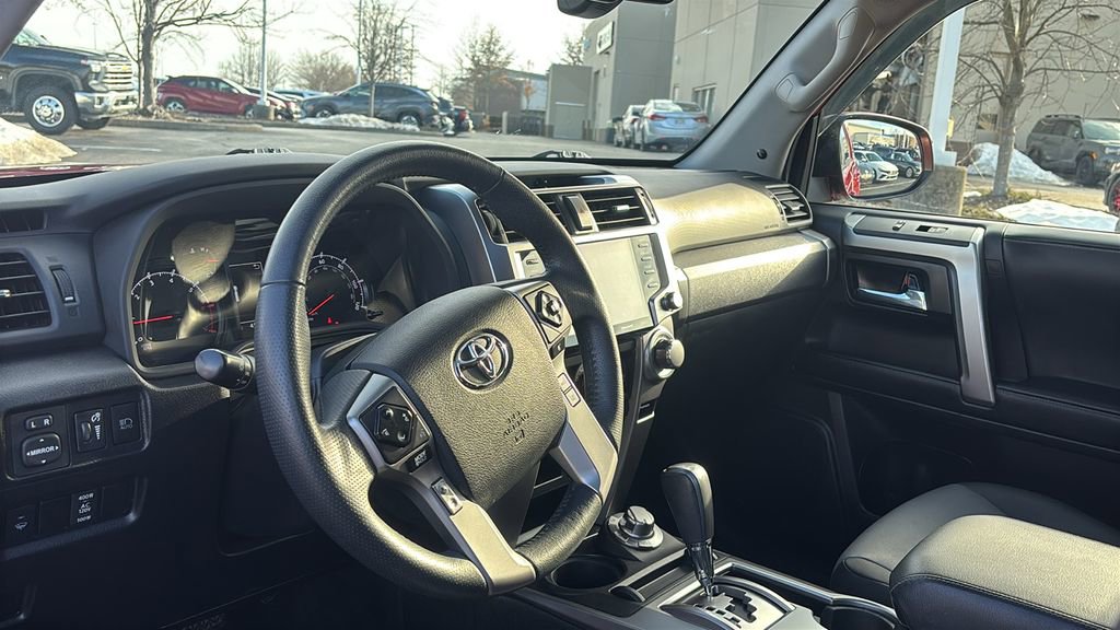 Used 2020 Toyota 4Runner SR5 Premium w/ Moonroof Package image 23
