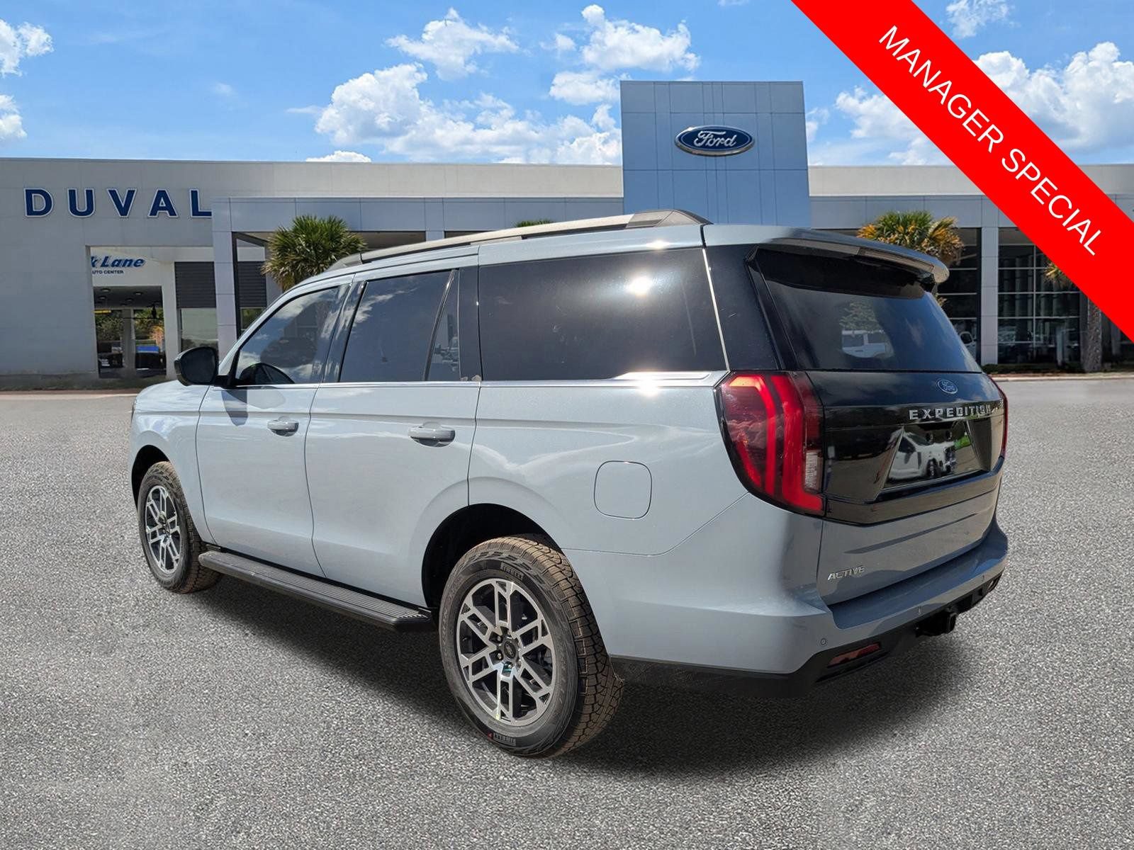 New 2026 Ford Expedition Active AWD/4WD image 6