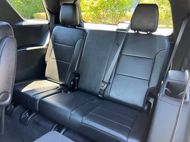 Used 2022 Chevrolet Traverse High Country AWD/4WD image 12