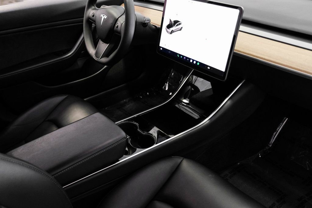 Used 2020 Tesla Model 3 Long Range image 20