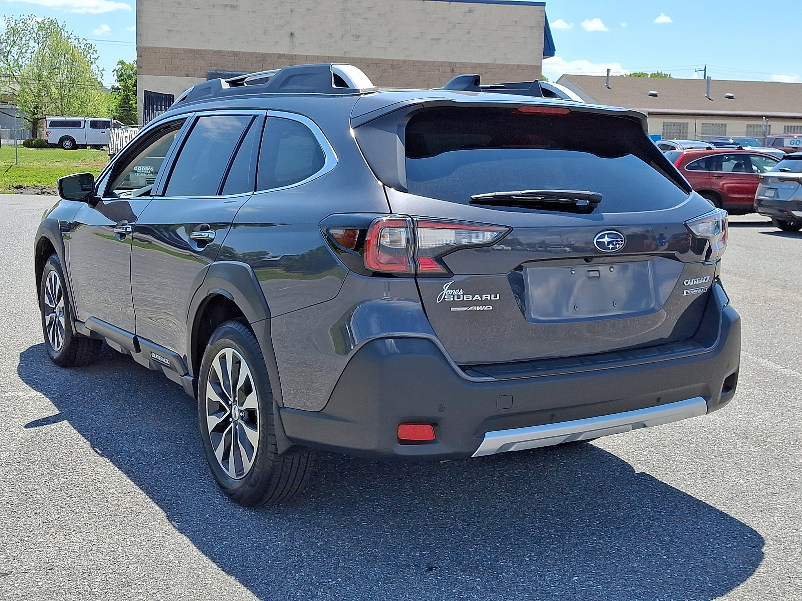 Used 2025 Subaru Outback Touring XT AWD/4WD image 4