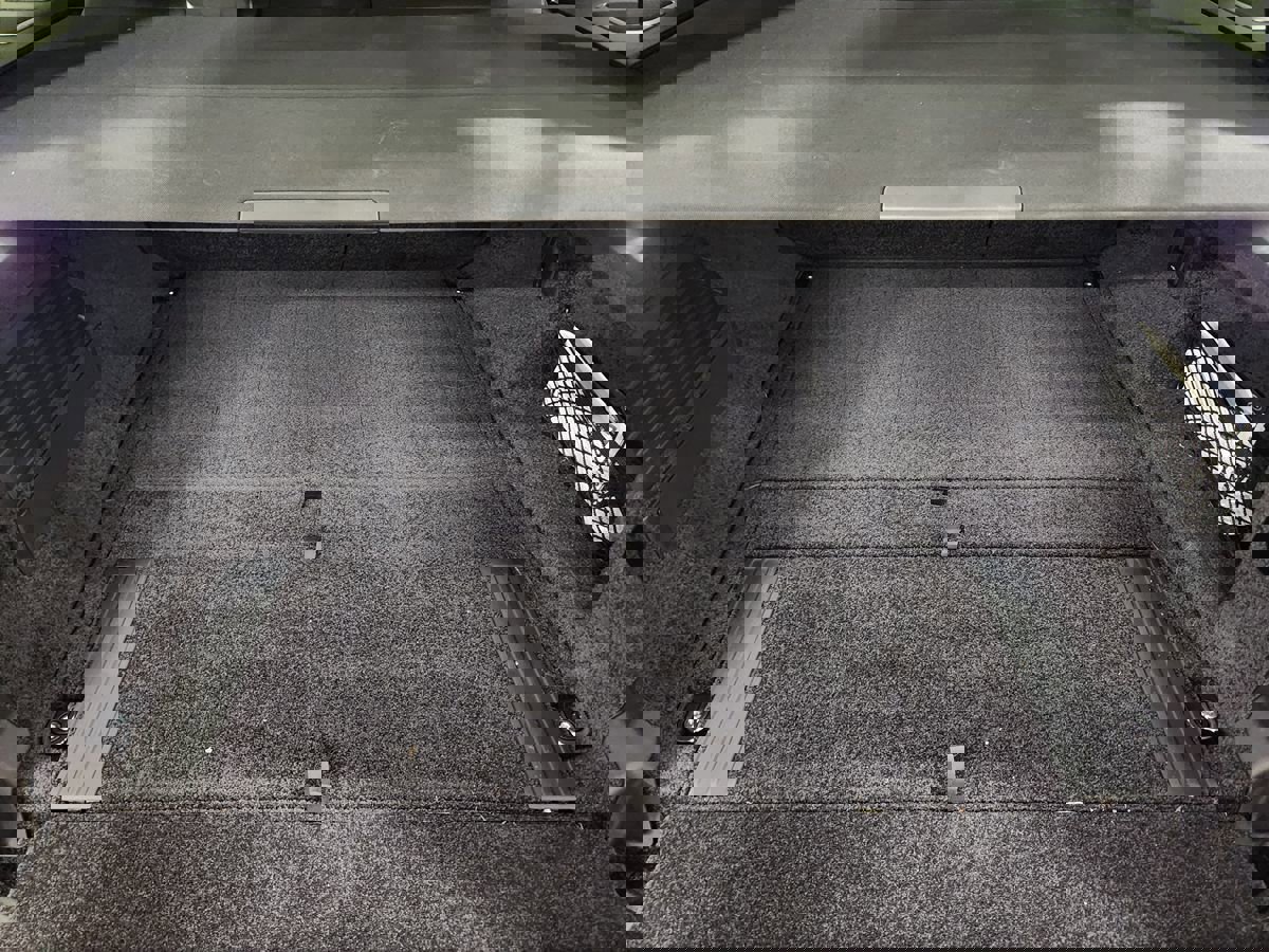 Used 2024 Land Rover Range Rover Long Wheelbase Autobiography image 53