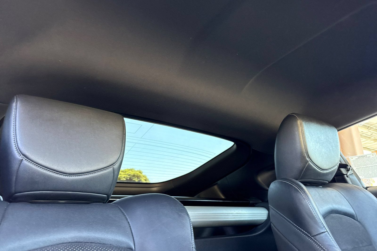 Used 2014 Nissan 370Z Touring RWD image 22