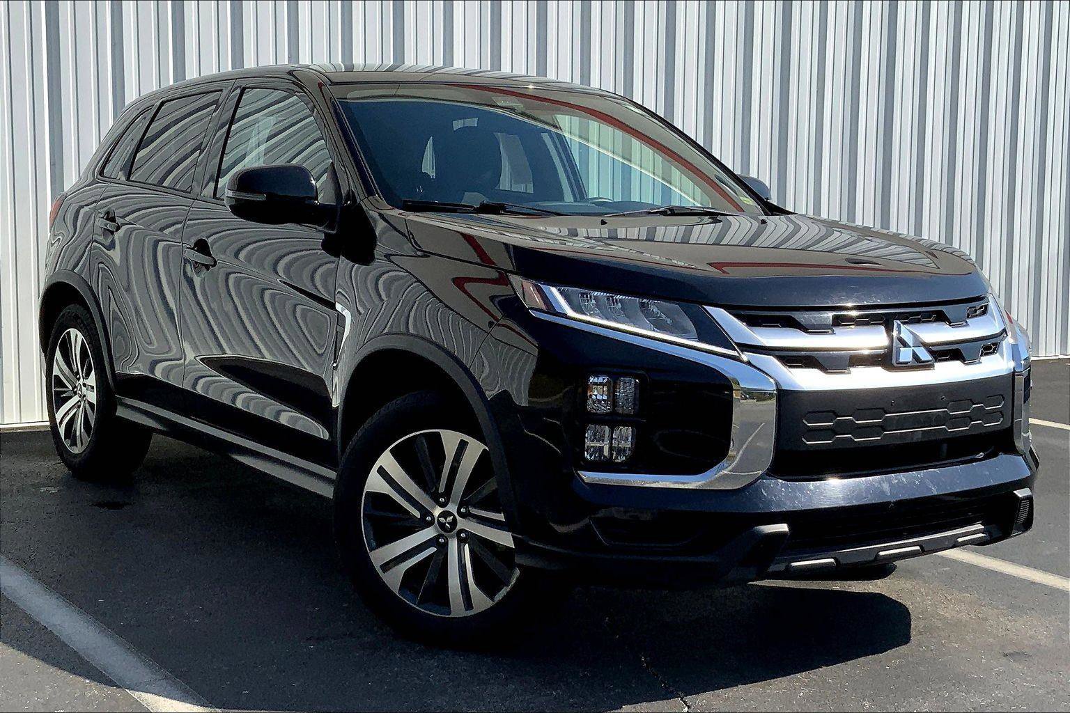 Used 2021 Mitsubishi Outlander Sport SE AWD/4WD image 32